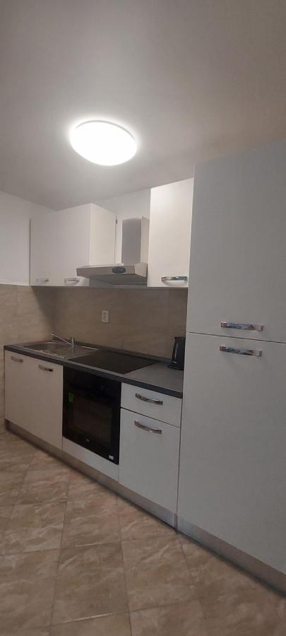Apartmani Nikola Трогир Экстерьер фото